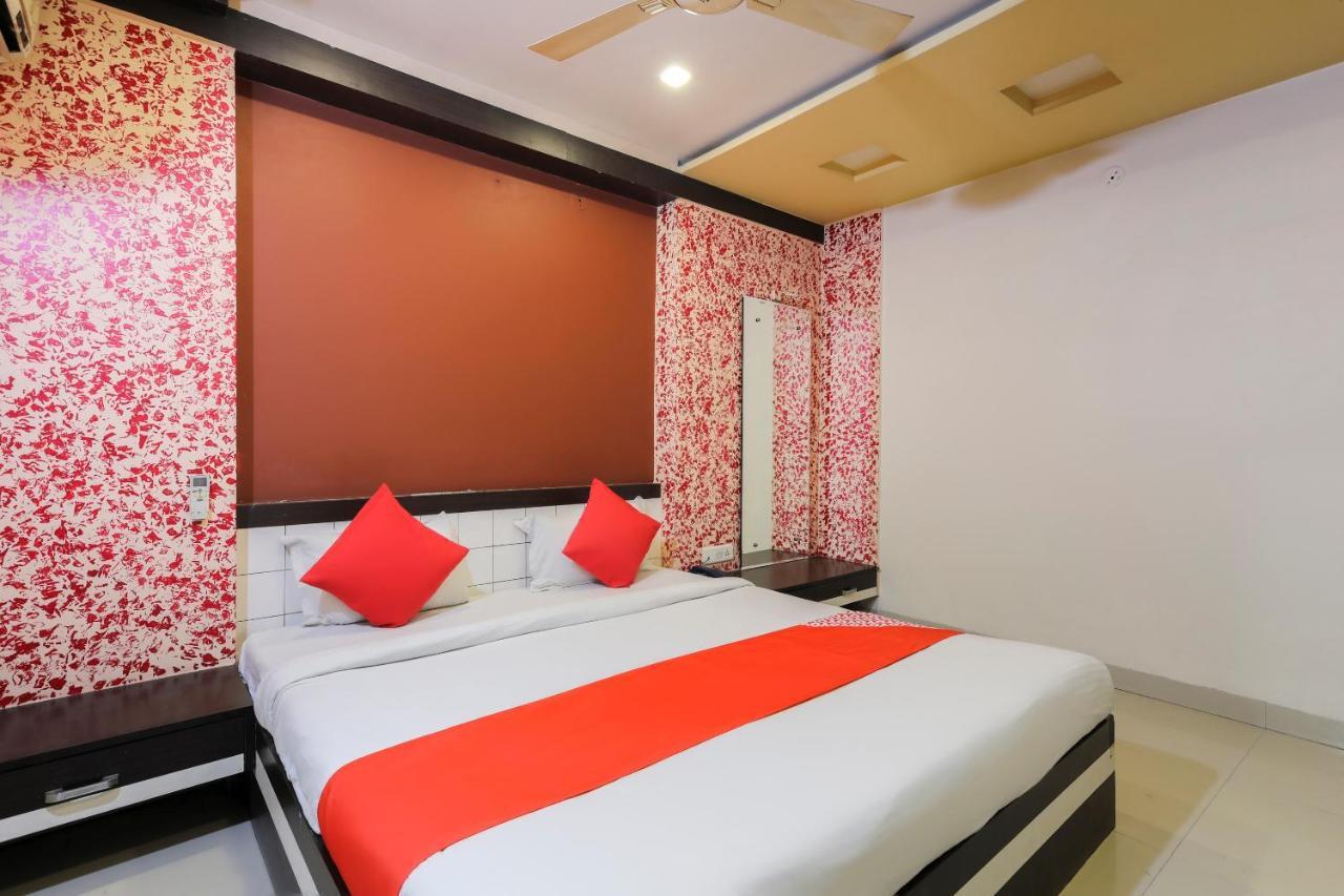 Oyo 3341 Hotel Malwa Country อินดอร์ ภายนอก รูปภาพ