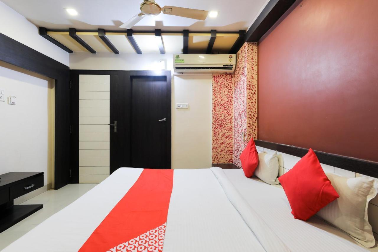 Oyo 3341 Hotel Malwa Country อินดอร์ ภายนอก รูปภาพ